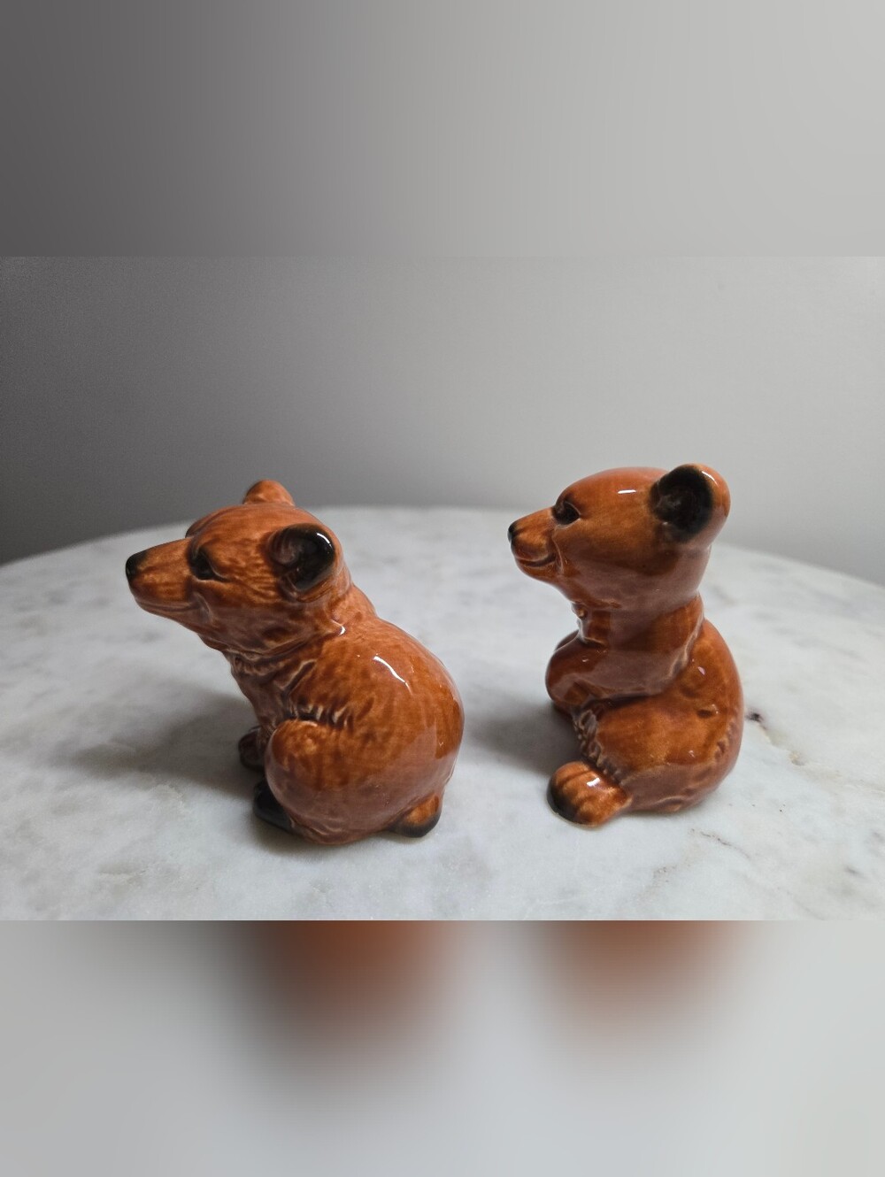 Goebel Glossy Brown Bear Figurine Pair - Picture 3 of 5